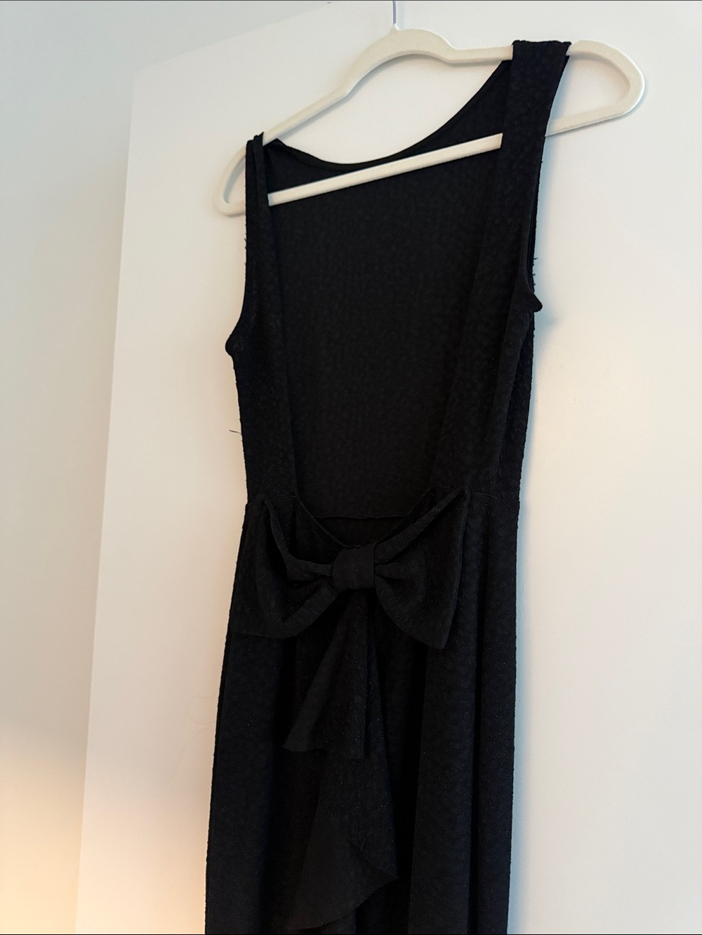 Women's Black Sleeveless Dress with Bow Detail